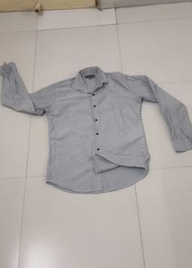 Men's Grey Button-Up Shirt