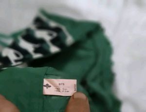 Green &amp; White Printed Bra