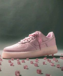 Nike Air Force 1 Pink Sneakers