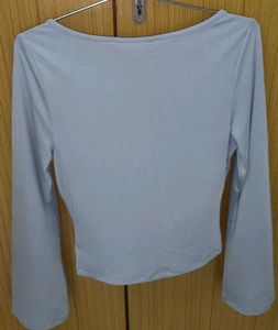 Grey Fitted flutter sleeve top
