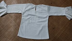 Girls New design Scart top.Size-34