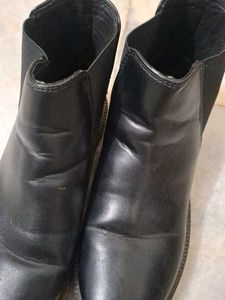 Black Chelsea Boots