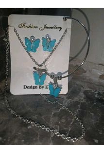 Sparkling Wing Design Jewelry Set