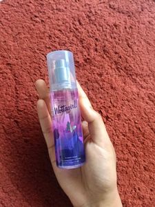 Wottagirl! Fragrant Body Splash