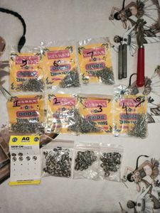 Sewing Hooks & Buttons Kit