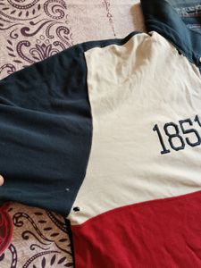 Men Tshirt With Flaw