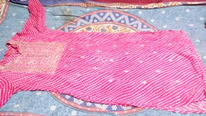 Vibrant Pink Bandhani kurti