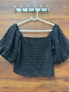 Chic Black Textured Puff Sleeve Top