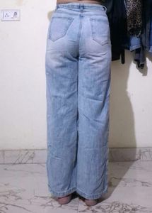 Light Wash Wide Leg Jeans