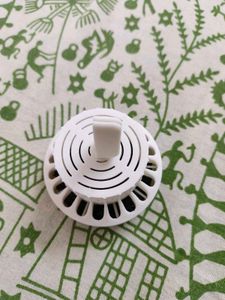 Jet engine Style aroma diffuser for car vent