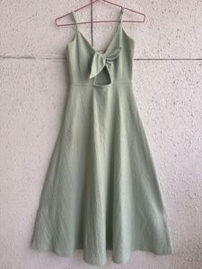 H&M Chic Green Cut-Out Midi Dress