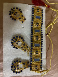 Blue jewellery set