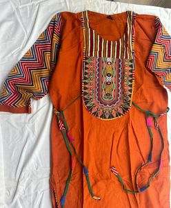 NAVRATRI Embroidered Kurti With Side Tie Ups