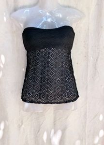3299. Black beach top