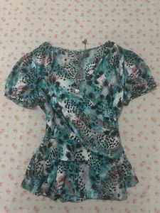 Stylish Printed Short Sleeve Top