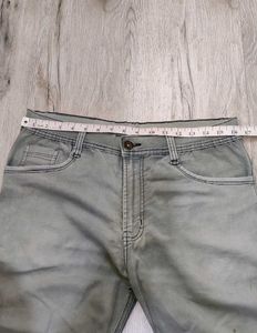 sc9994 My faith jeans waist 32 inches