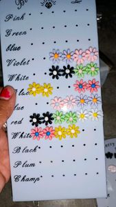 Flower studs Stand