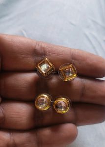 Set Of 2 Earrings