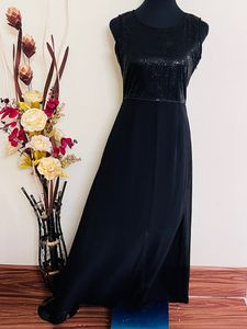 Branded Round Neck Polyester Women's Maxi Dress