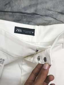 🏷 Zara Off-White Wide Leg Pants