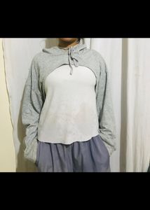 Light grey crop top