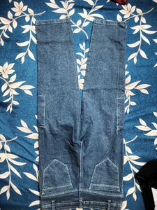 combo offer Classic cargo Blue Denim jeans & tshir