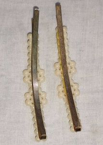 Pearl Hair Clips (Set of 2)
