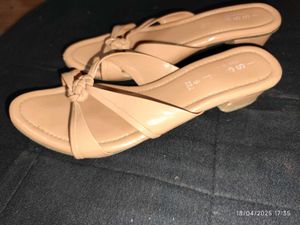 Nude Knot Detail Sandals