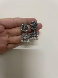 (set of 3) Elegant Jhumka Hoop Earrings