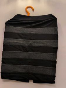 Designer Striped Pencil skirt- WhiteHouse BlackM