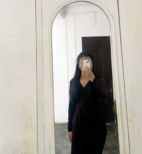 Elegant Maxi Dress with Slit