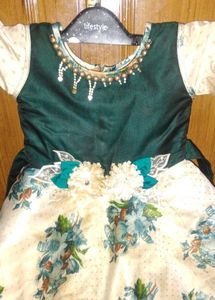 Beautiful Floral Party Dress for Girls