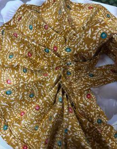 laddu Gopal wollen dress combo