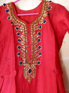 Red Gotapatti Kurti
