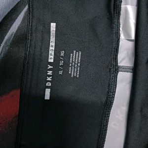 DKNY Sport 🅰️Biker Shorts