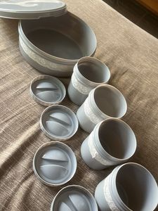 Set of 5 Containers with lace embellishment