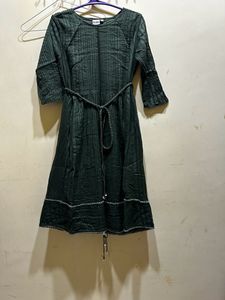 Neerus Green Stripped A-Line Kurta Size XL