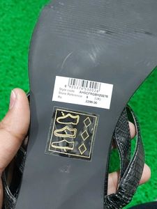 Allen Solly Sandals
