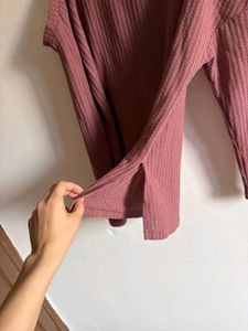 Chic Cold Shoulder Knit Top