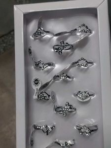 Sparkling Rhinestone Ring Set