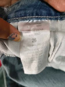 Roadster blue faded boyfriend jeans