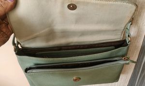 Caprese Sling Bag