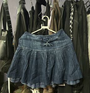 cute y2k denim skirt💙