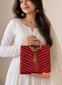 ✨ Beautiful Red Ethnic Handbag ✨