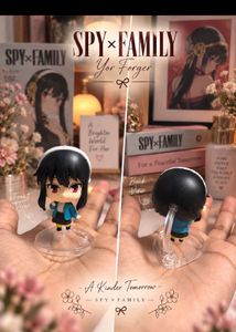 2 Japanese gachapon Loid&amp;yor Forger spy family