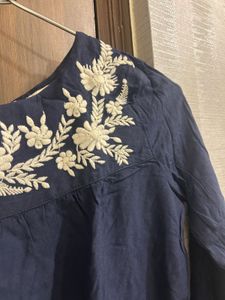 Navy Blue Embroidered Kurta (Size S/M)