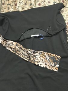 Classic Black Midi Dress with Leopard Scarf