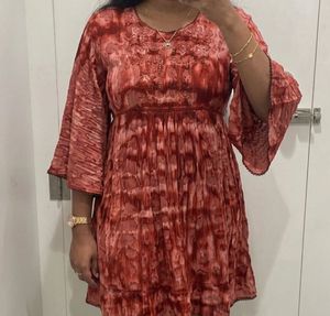 Stylish Maroon Tie-Dye Mini Dress