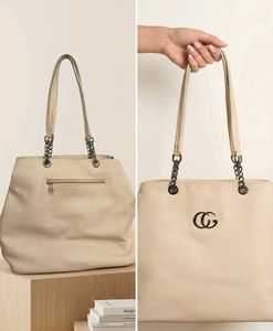 Chic Cream Tote Bag with Chain Detail