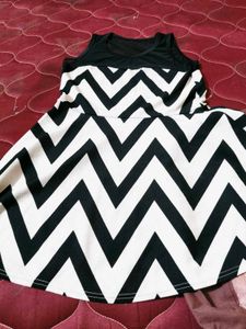 Chevron Print Fit &amp; Flare top